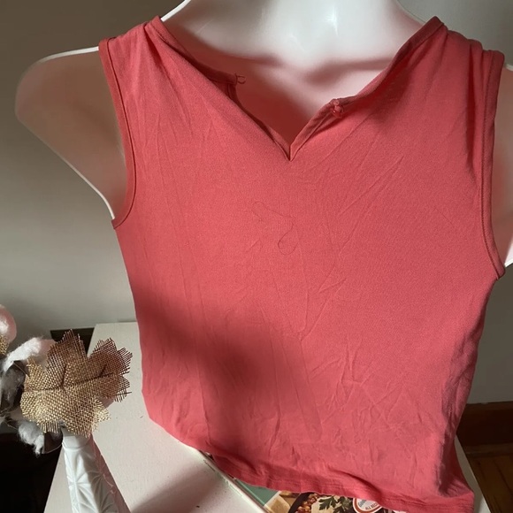 elle tank pleated salmon XS women tank soft chiffon casual - Picture 2 of 5